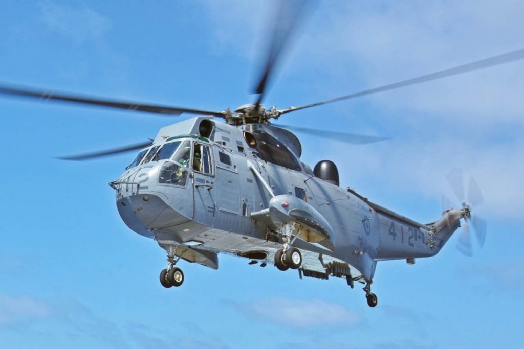 Rotor Maxx acquires CH-124 Sea Kings - Helicopters Magazine