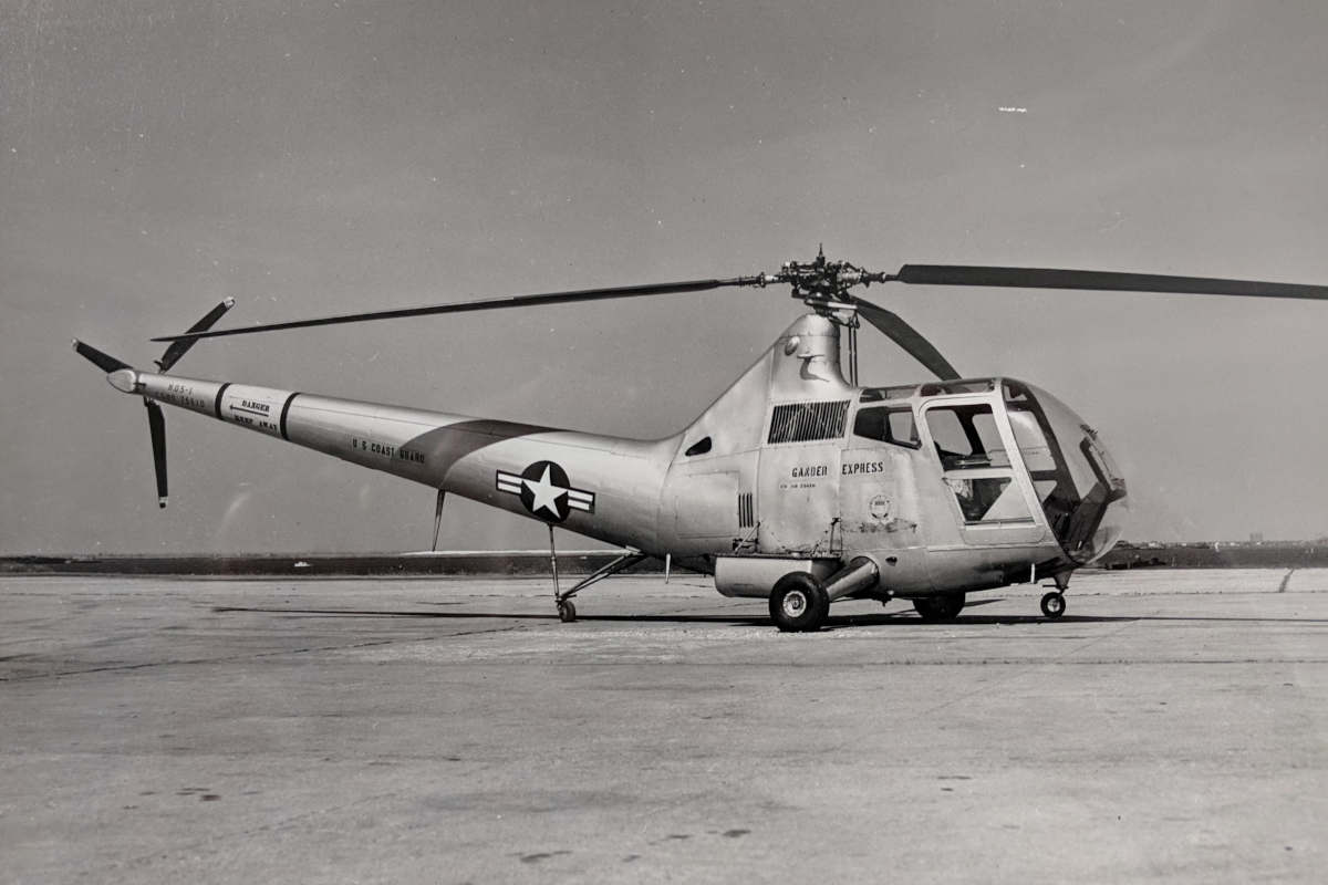 American Helicopter Museum unveils restoration of Gander Express